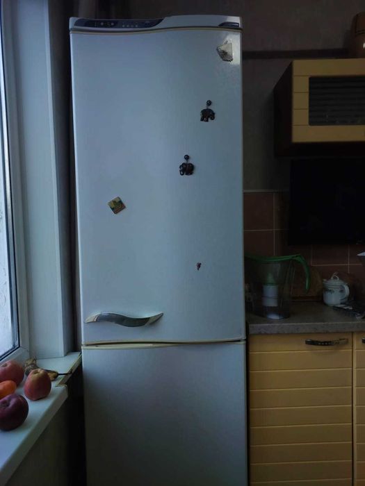 Холодильник "Атлант" (Волна)