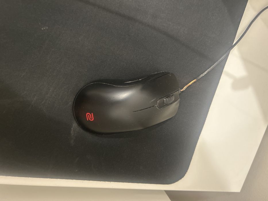 Продам мышку zowie FK1