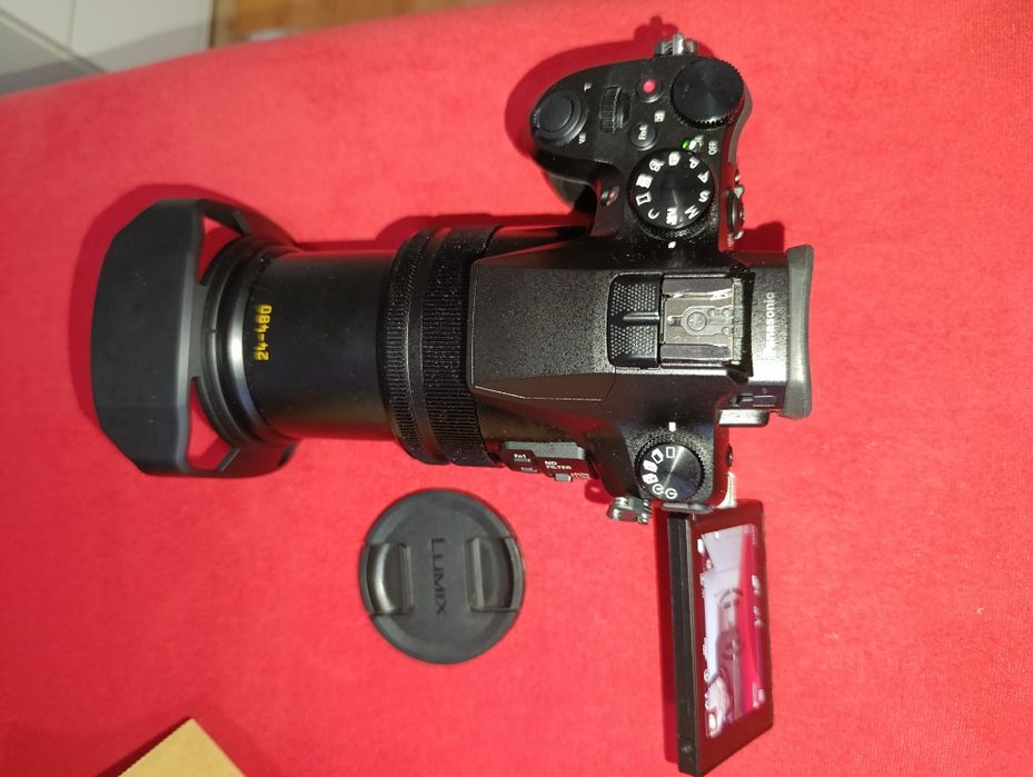 Lumix Fz2000..este nou...