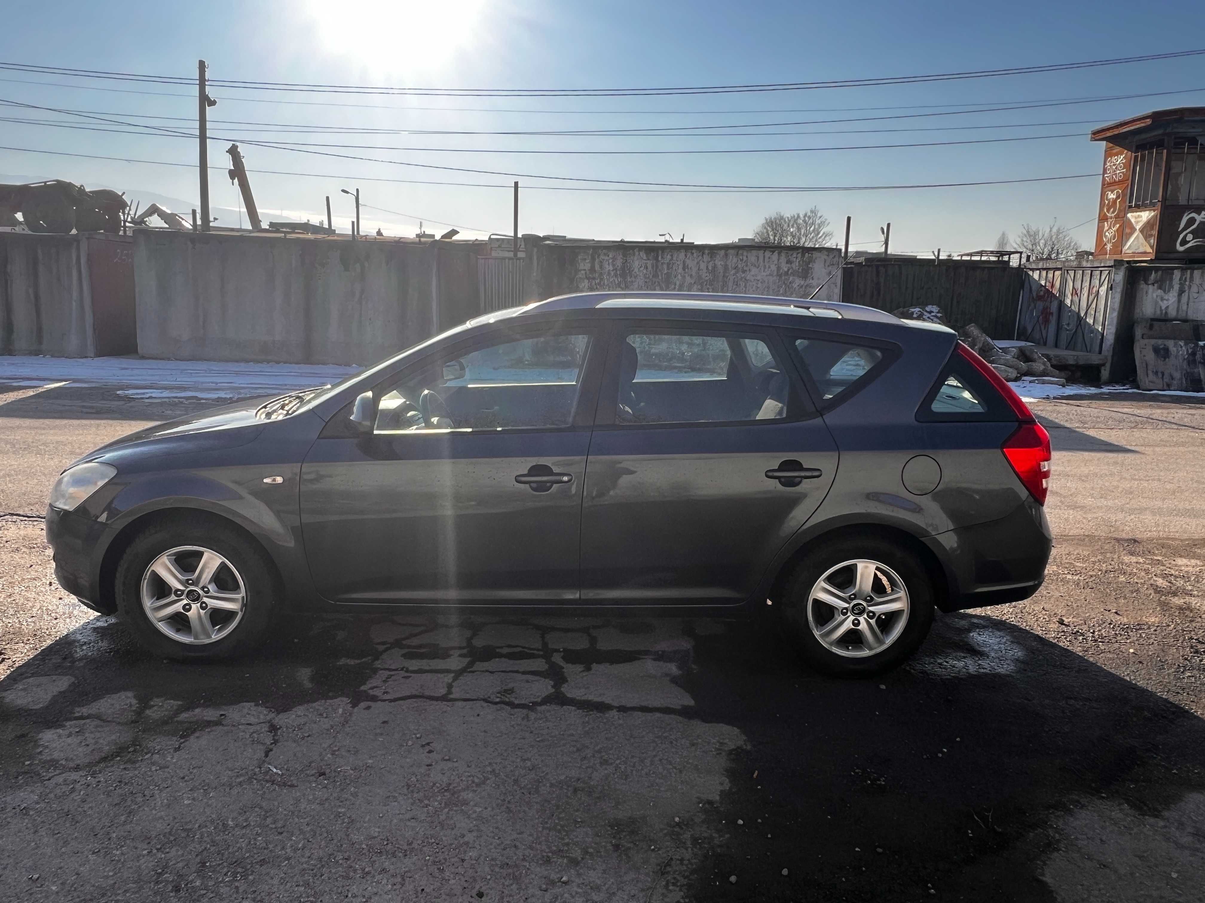 Kia Ceed/ Киа Сийд 2 броя 1.4 бензин и 1.6 дизел