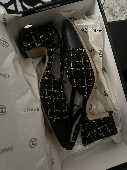 Продаю Шанель босоножоки,демисеонные