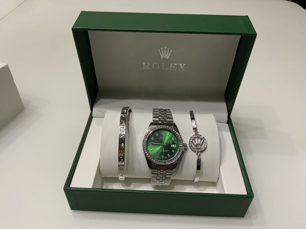 Rolex Datejust Superlative Chonometer (emerald&silver)