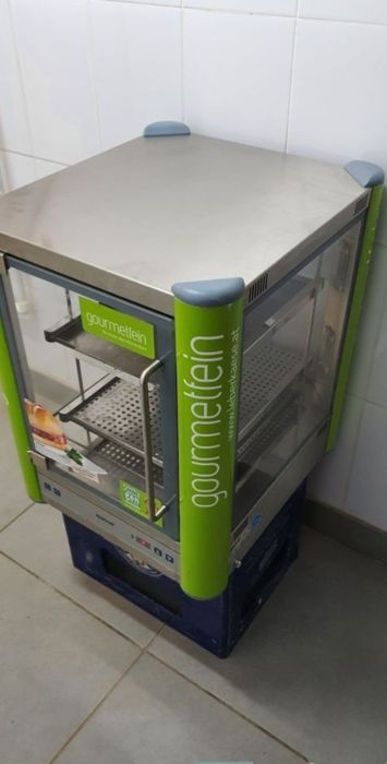 Vitrina calda Ragus Delice 704