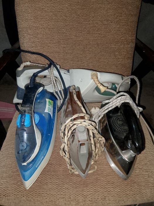 Утюг  для одежды