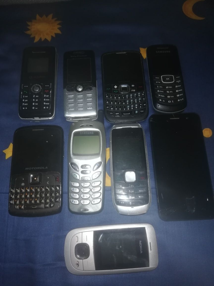 Vând telefoane funcționale, 2 nefuncționale, urgent