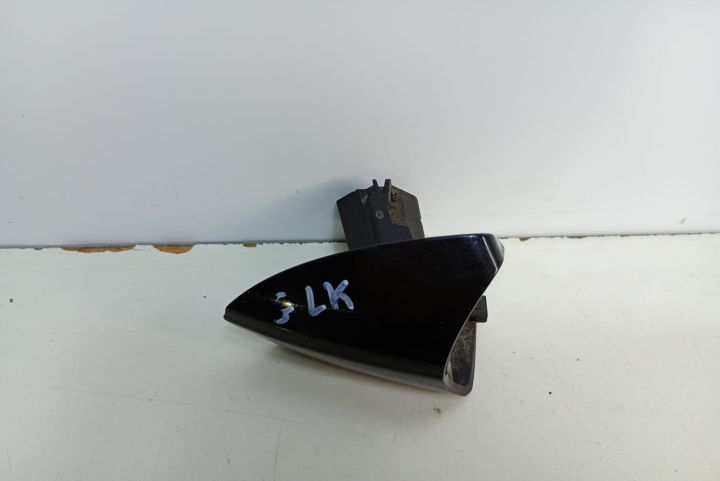 Capac maner  dreapta fata A2047600402 Mercedes-Benz GLK-Class X204