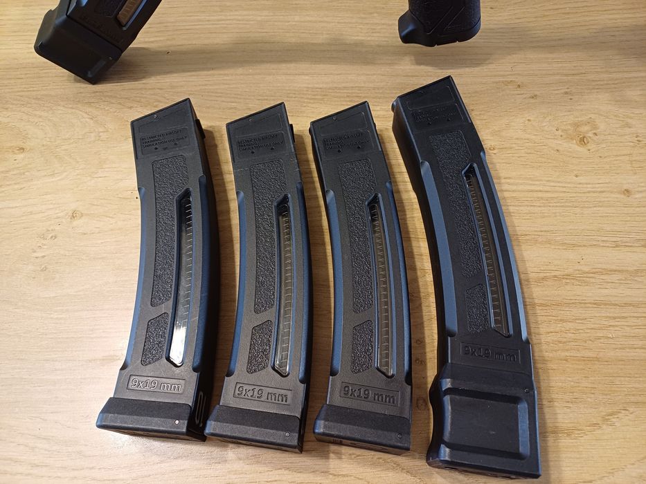 Replica airsoft G&G MCX9 Cqb