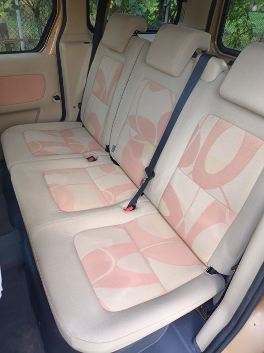 Vând Ford Tourneo Connect