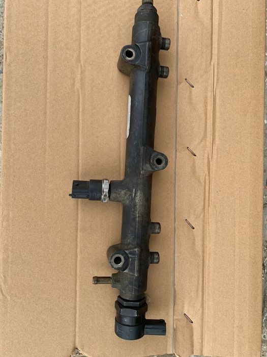 Rampa injectoare Bosch Jeep Cherokee 2.8 crd