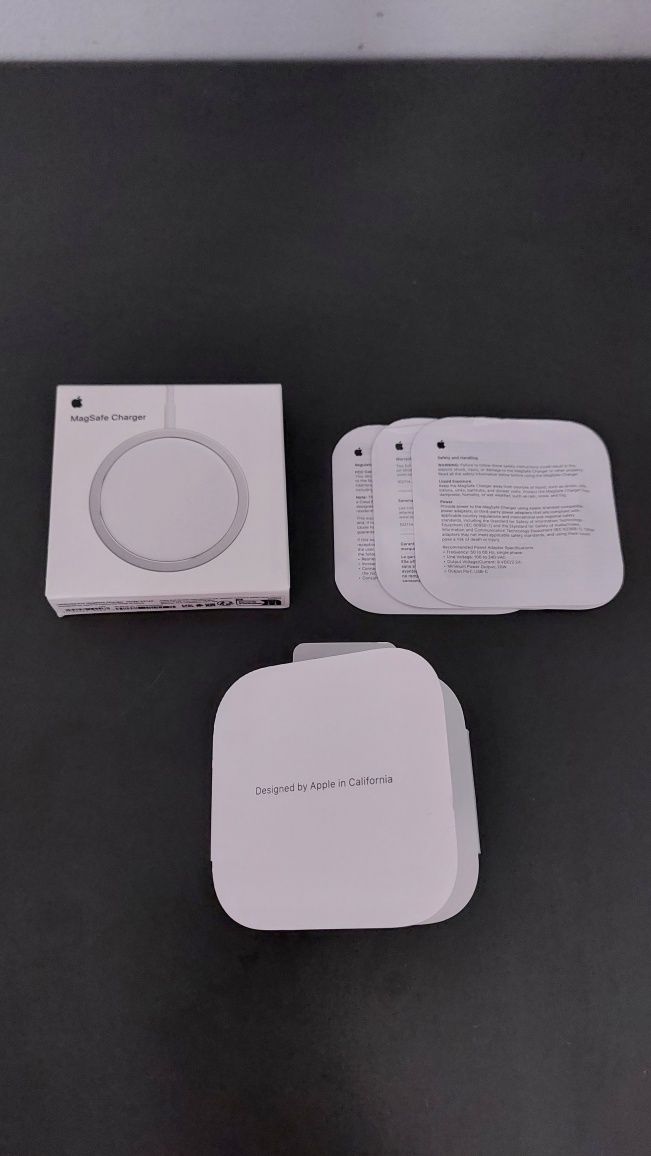 Apple Magsafe Charger  *