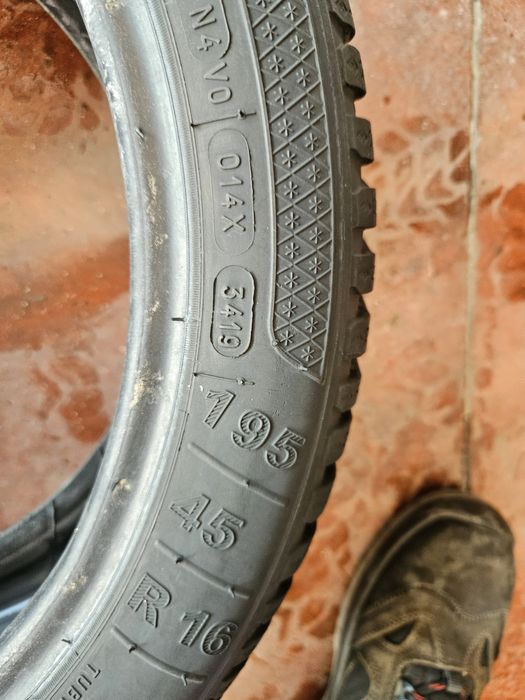 Гуми 195/45/16 дот19