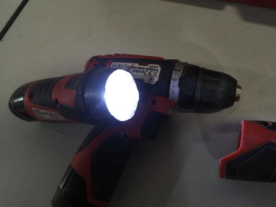 Винтоверт, саблен тр , фенер - Workzone 10.8 V