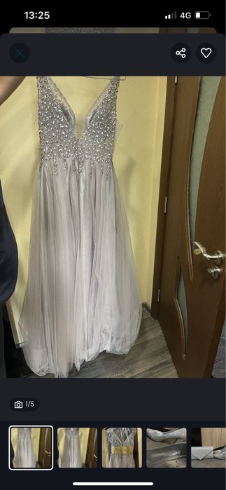 Рокля за бала цвета е сив