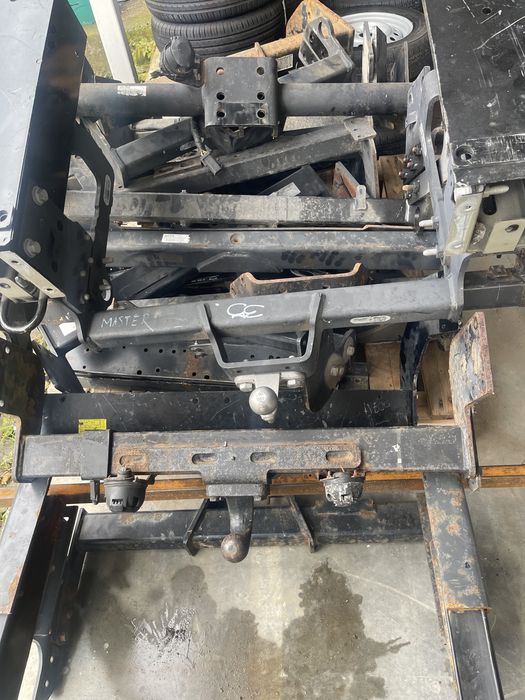 Vand carlig de remorcare Iveco,Renault,Sprinter,fiat,Movano,ford,Peuge