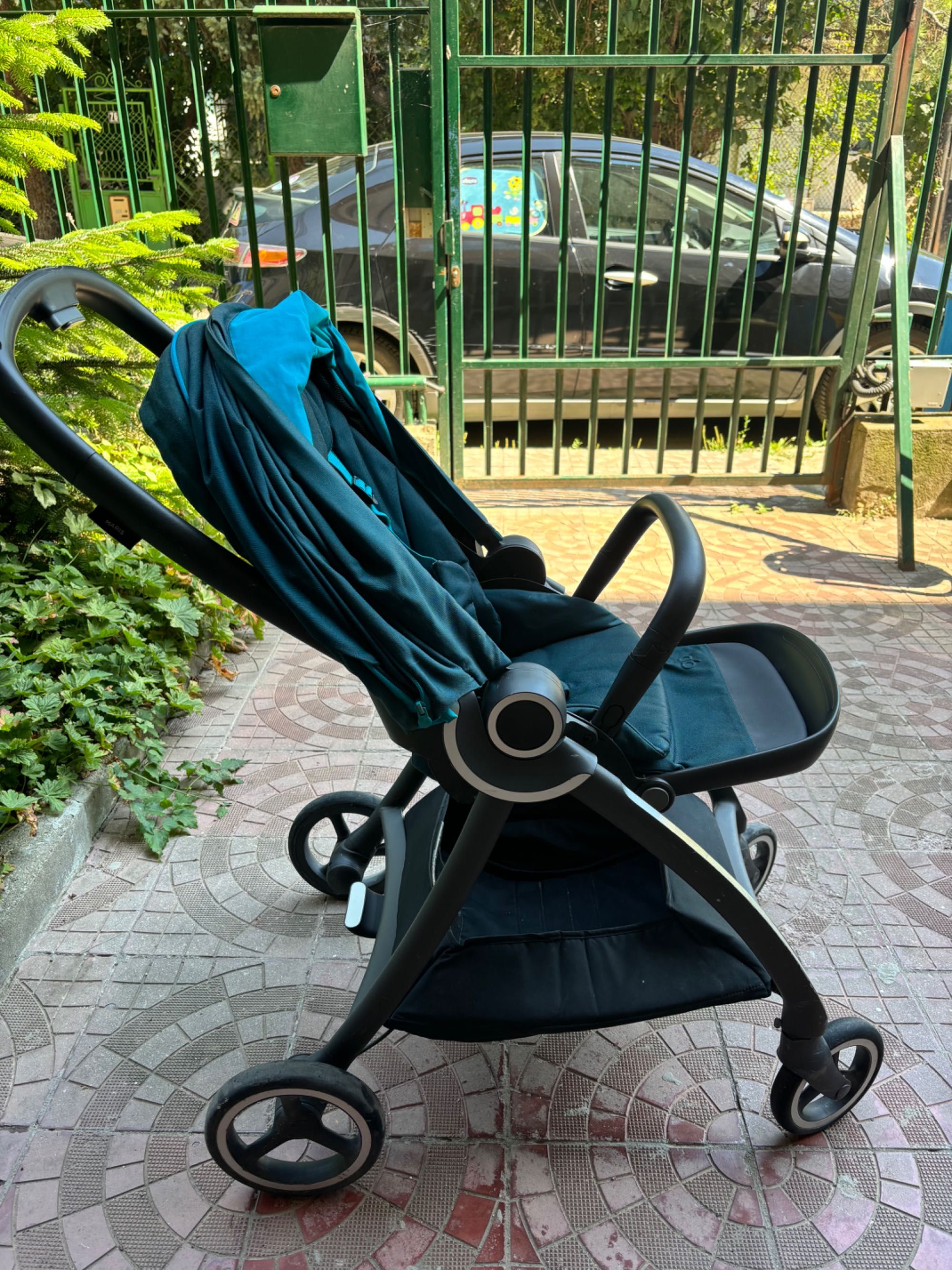 Бебешка количка GB и столче с ISOFIX Cybex