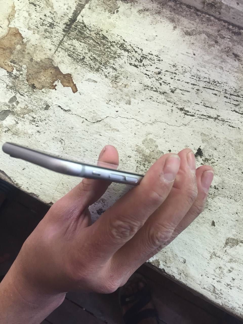 Ayfon 6s sotiladi