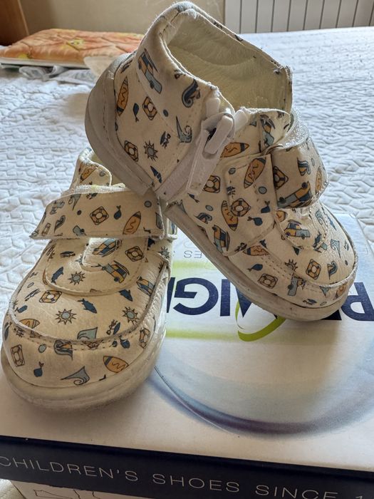 Обувки за прохождане Колев и Колев 21/23