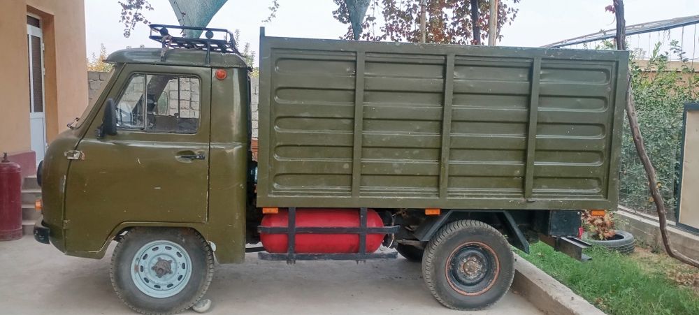 УАЗ самосвал килинган