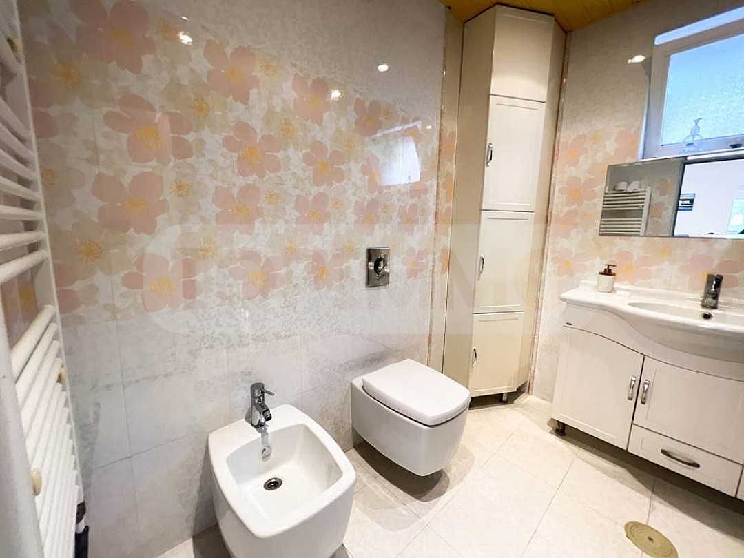 Продава се Къща в Варна, м-т Траката - 282 кв.м за 3032 €/кв.м - Снимка #18