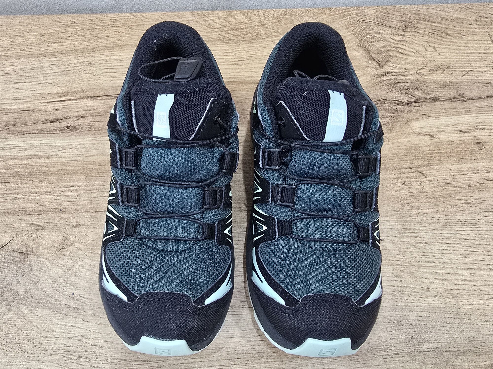 Туристически обувки Salomon 32