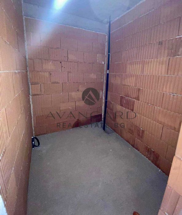 Продава се Двустаен апартамент в Пловдив, Беломорски - 77 кв.м за 969 €/кв.м - Снимка #8