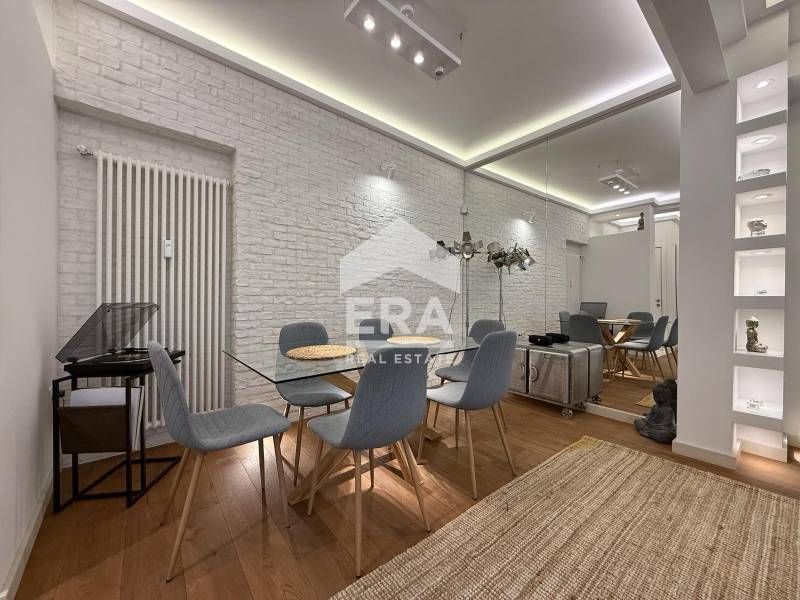 Елегантен тристаен апартамент на ул. 6-ти Септември - Жълтите павета