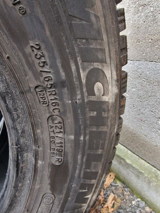 Anvelope 235/65R16C marca Michelin, M+S, DOT 2021,6.5 mm