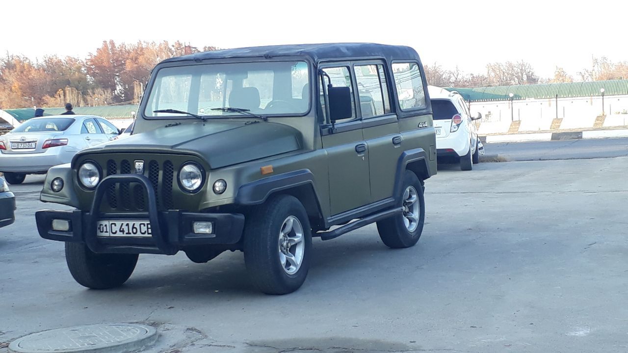 Kitayski uvazik 4x4