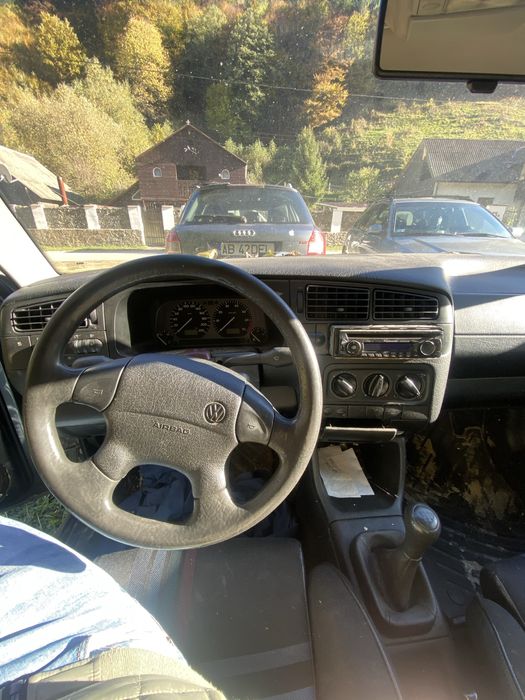 De vanzare golf 3
