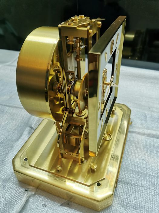 Pendula, ceas de semineu Atmos, elvețian de colecție, 15 rubine