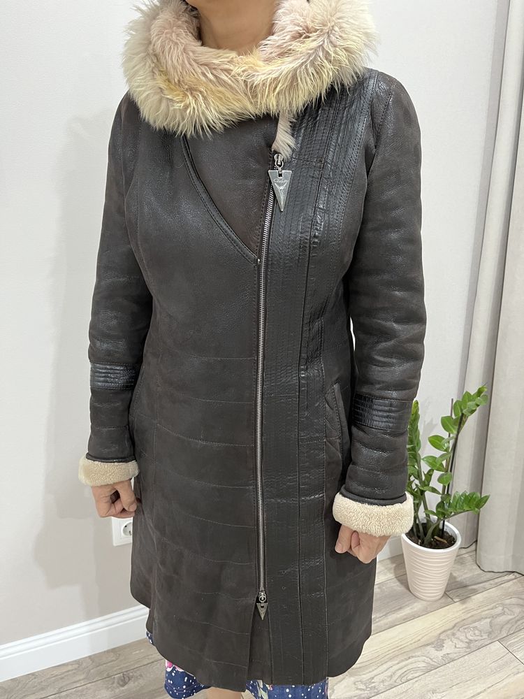 Продам натуральную дубленку