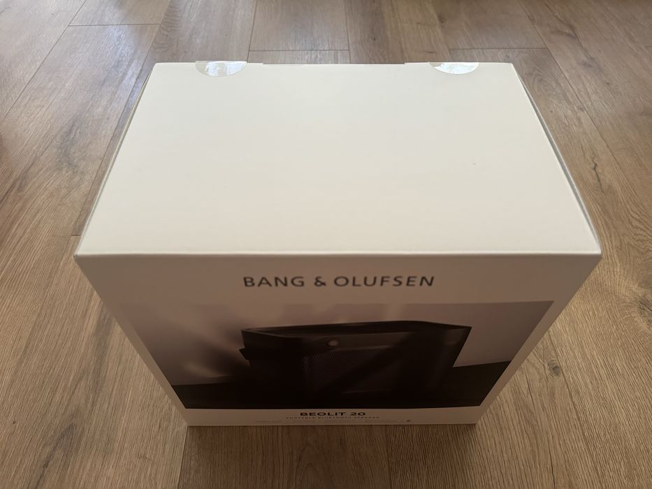 Продавам hi-fi колона Bang&Olufsen Beolit 20 - нова, пълен комплект