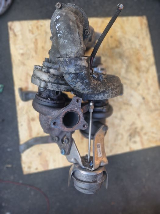 Turbina mercedes 2.2 biturbo codul piesei-10009700074