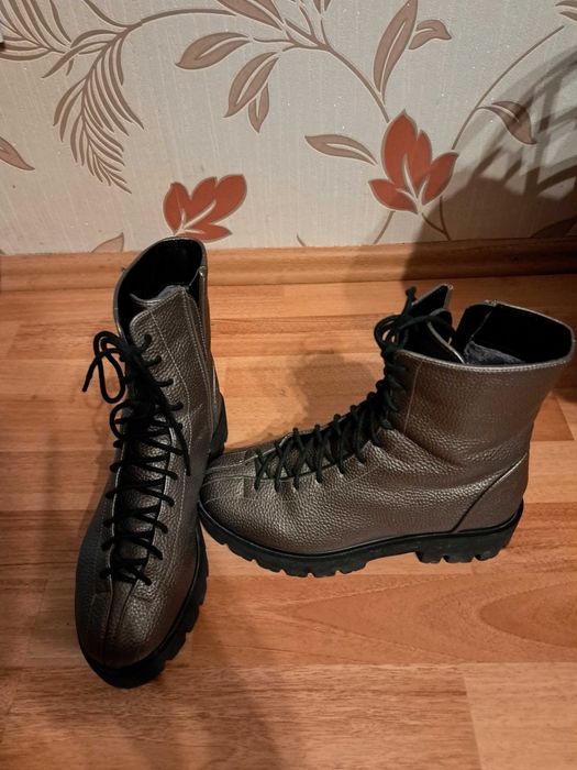 Vând încălțăminte pt femei