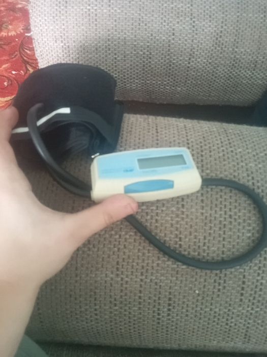 Тонометр  давление