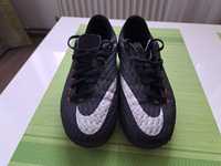 Ghete fotbal Nike Hypervenom, in stare foarte buna, masura 38.