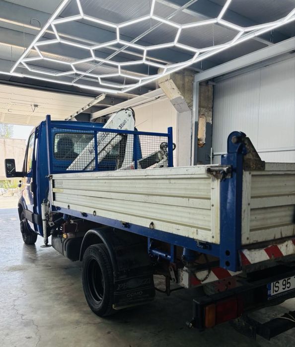 Iveco daily basculabil cu macara