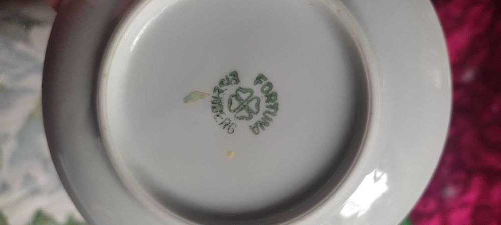 Мадонна ГДР (Германия)1955 год,12 персона,94 предмет