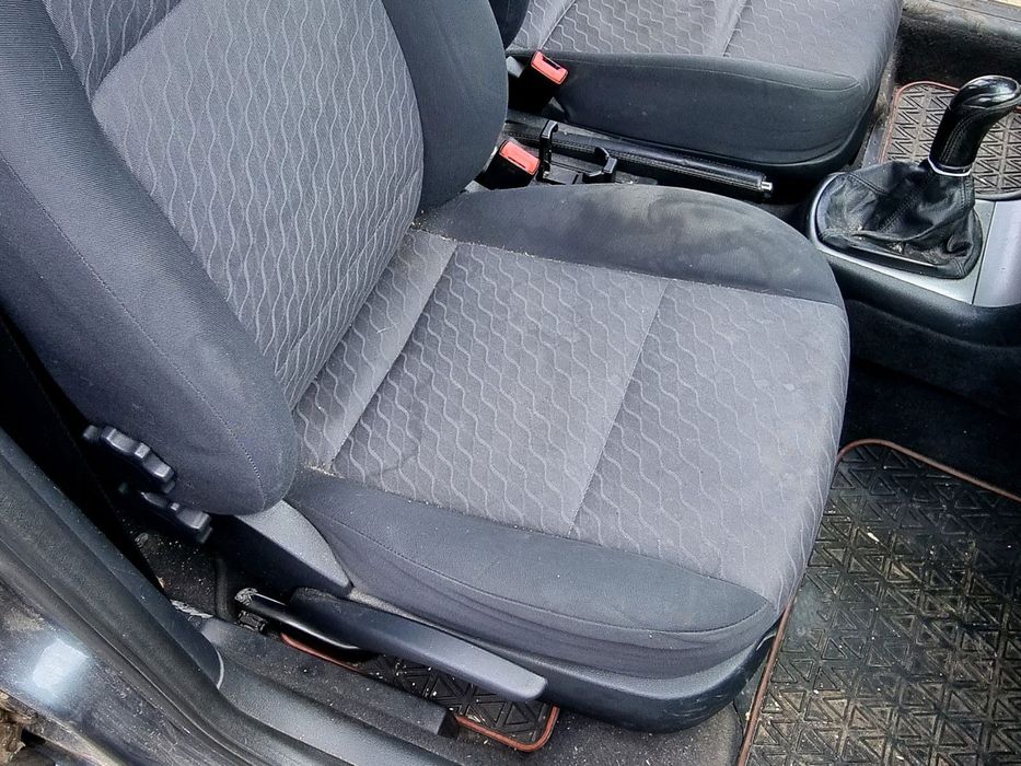 Scaun dreapta fata cu incalzire Skoda Octavia 1 Combi (1U5) [Fabr 1998