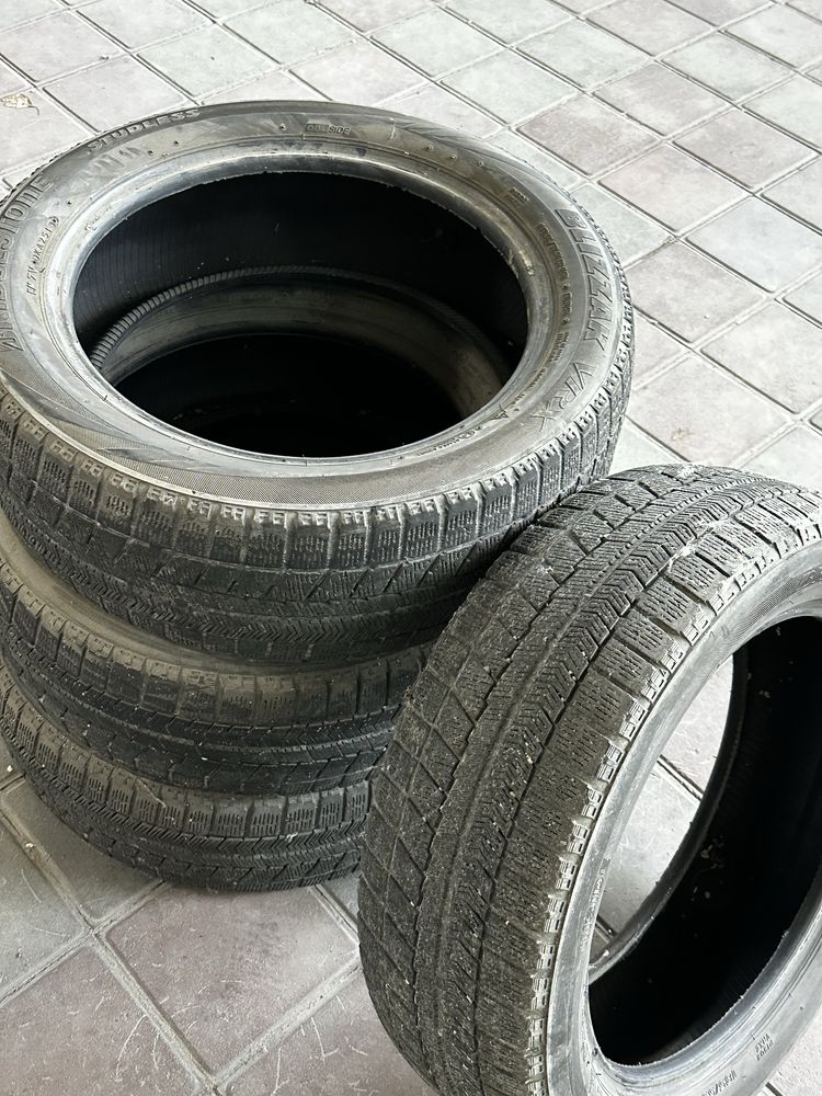 Продам зимнюю резину