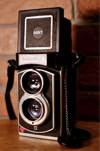 Продается люксовый фотоаппарат  InstantFlex TL70 для энтузиастов