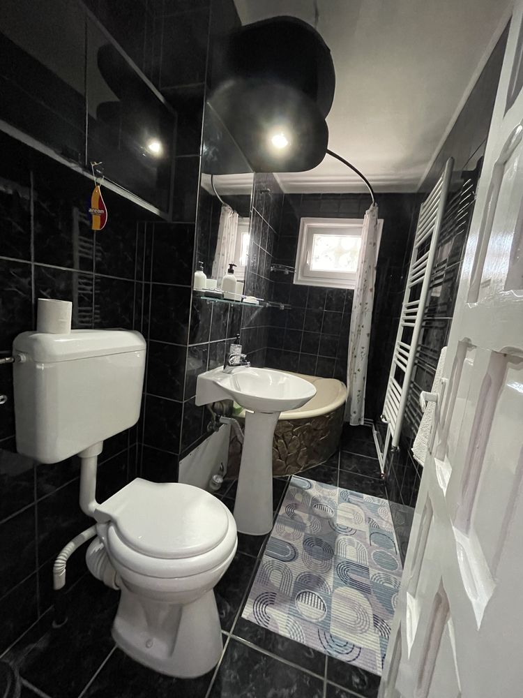 Inchiriez apartament 2 camere Arad, cartier Aurel Vlaicu