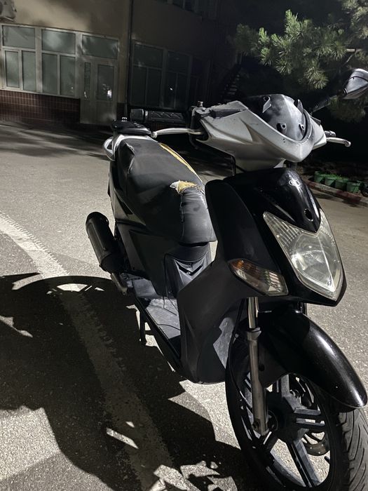 Scuter kymco 125