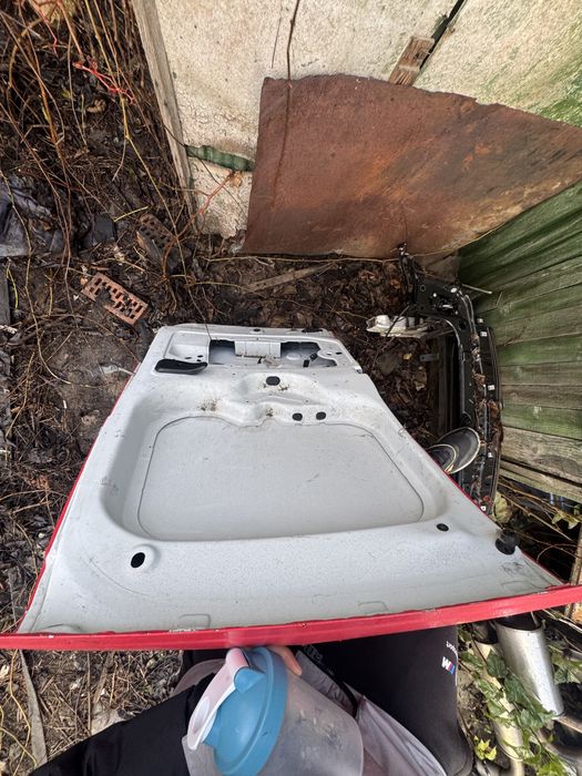 Usa spate dokker fara rugina