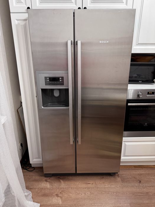 Холодильник двухдверный