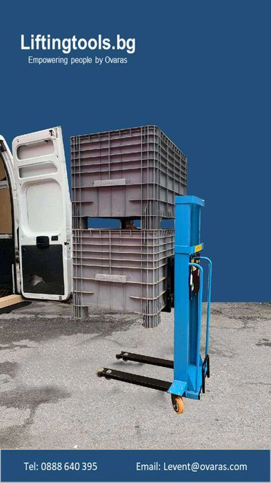 Самотоварещ се електрокар /стекер/ палетна количка