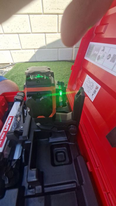 Hilti pm 30 laser