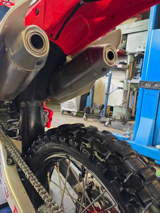 Honda CRF 450R 2020 (Akrapovic,3 Mape De Putere,Full Protectii Carbon)