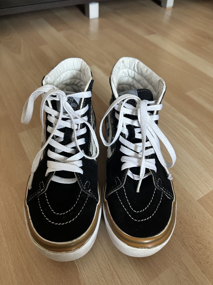 Teniși Vans, marimea 36