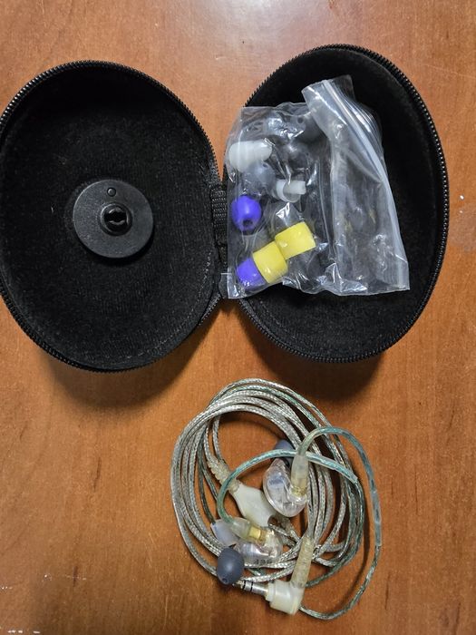 Casti In ear Shure SE425-CL+BONUS CUTIE Thomann
